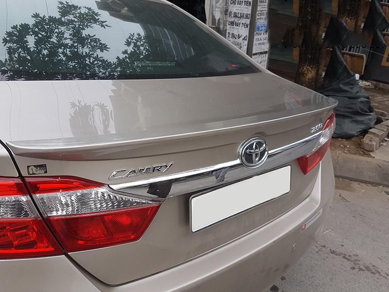 ĐUÔI GIÓ TOYOTA CAMRY 2013 - 2017