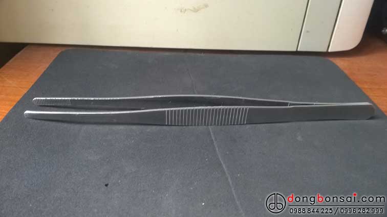 Nhíp thép không gỉ 200