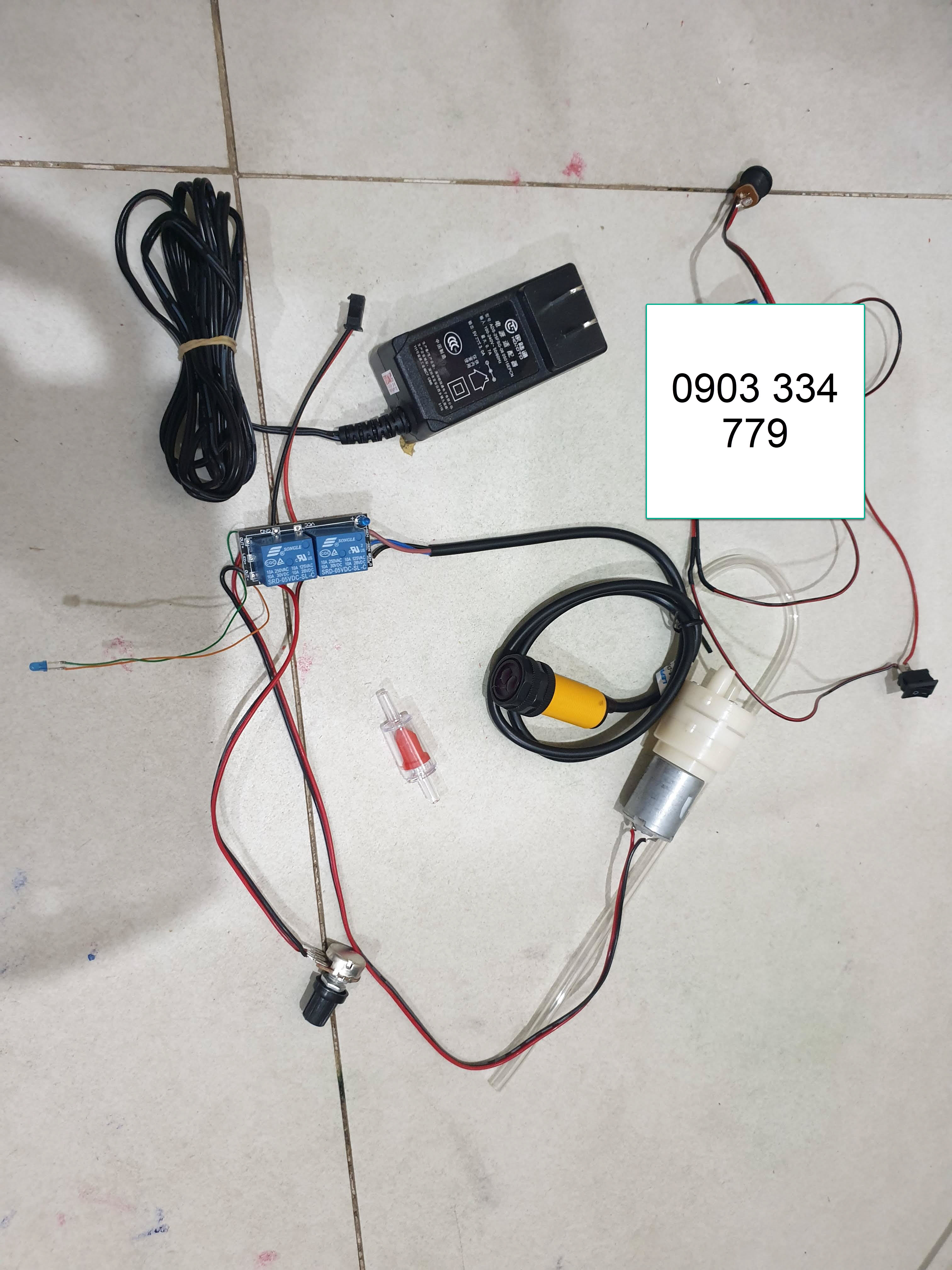 Combo chế máy rửa tay không chạm 2 chế độ có pin