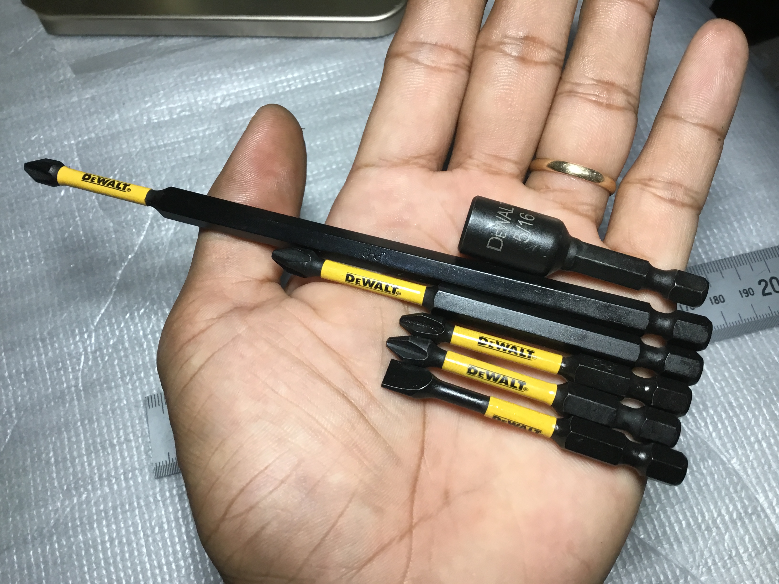 Bộ 6 Mũi Vít DeWalt Chính Hãng Có Từ