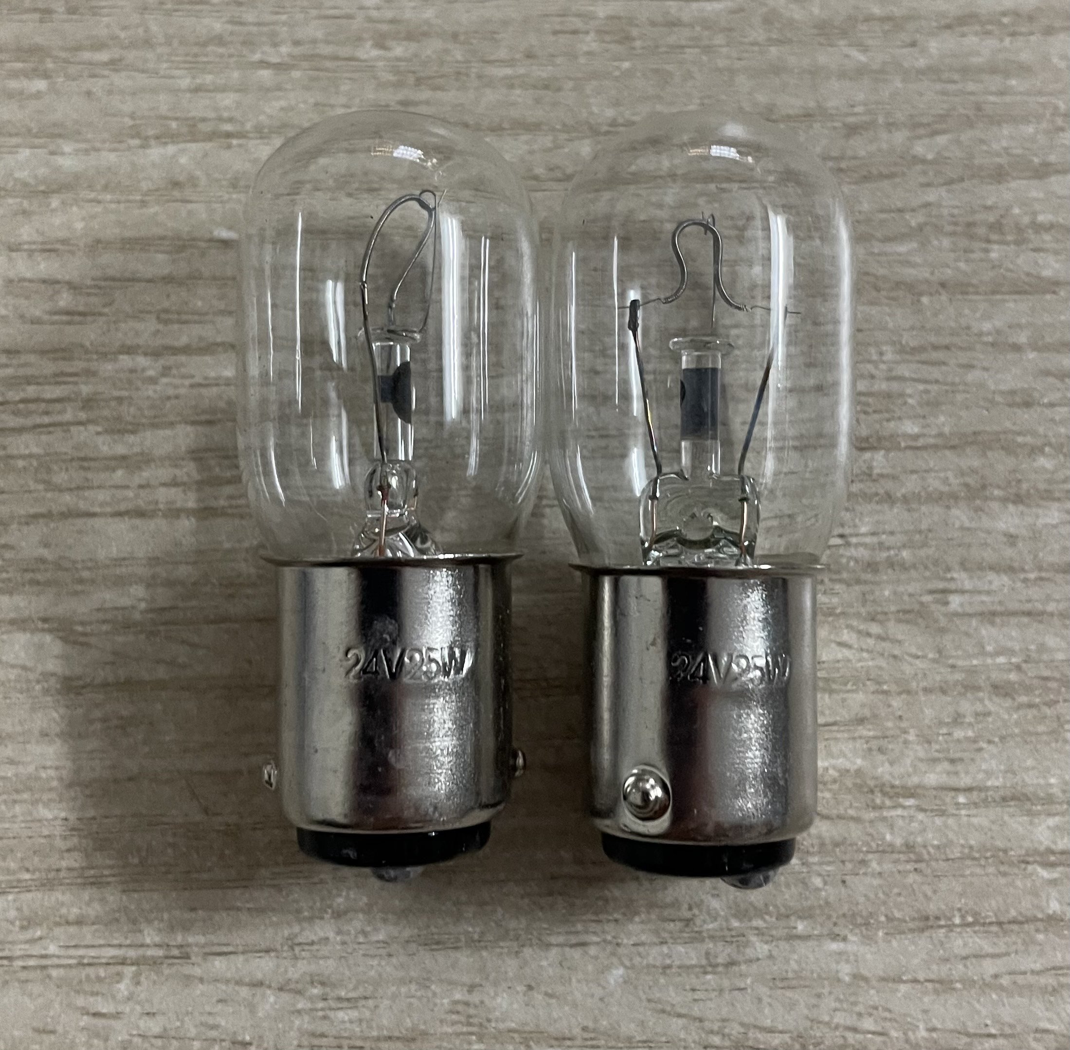 [HCM]Compo 5 bóng đèn sợi đôt chống rung BA15 12V/24V 25W