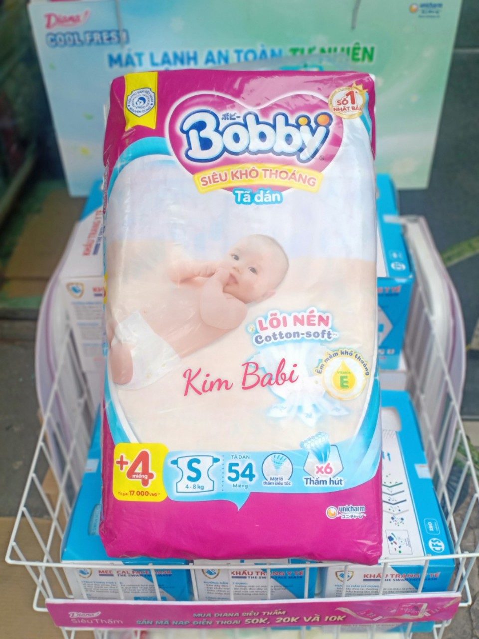 Tã Dán sơ sinh Bobby XS70/S54 tặng 4 miếng