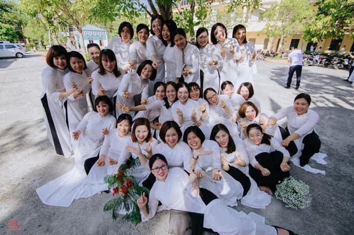 ÁO DÀI TRẮNG HỌC SINH TÀ THƯỚT THA