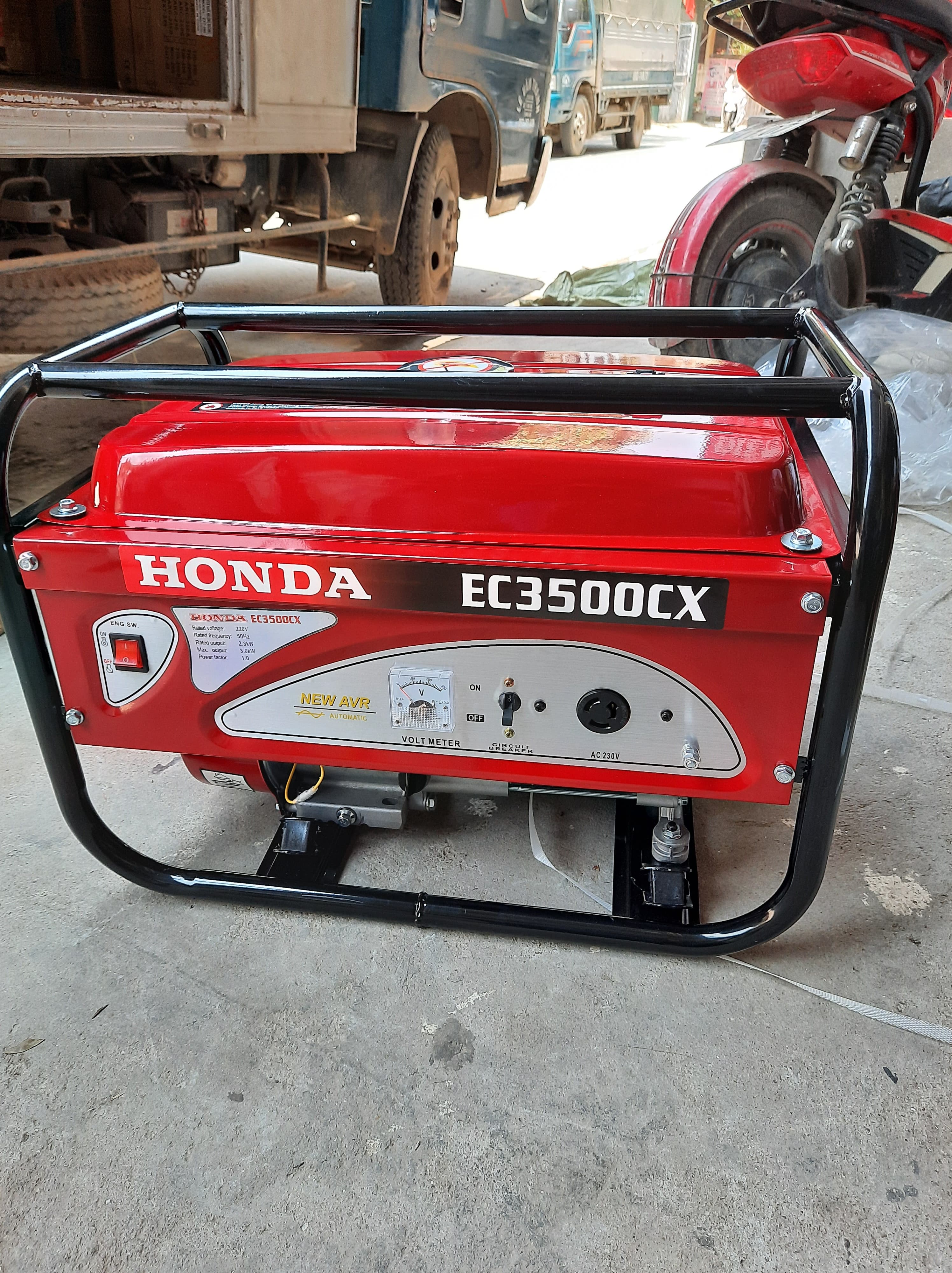 [Trả góp 0%] Máy phát điện EC3500CX