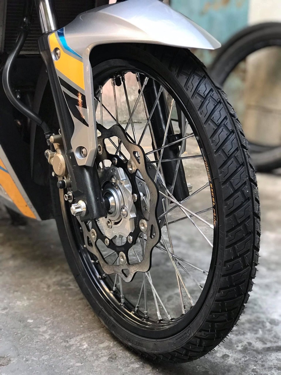 căm NOVA chính hãng siêu sáng đủ size(bộ 2 bánh)
