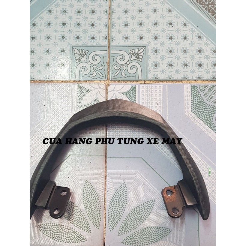 Cảng sau (tay dắt) cho xe Wave RSX 110 - MT 2022