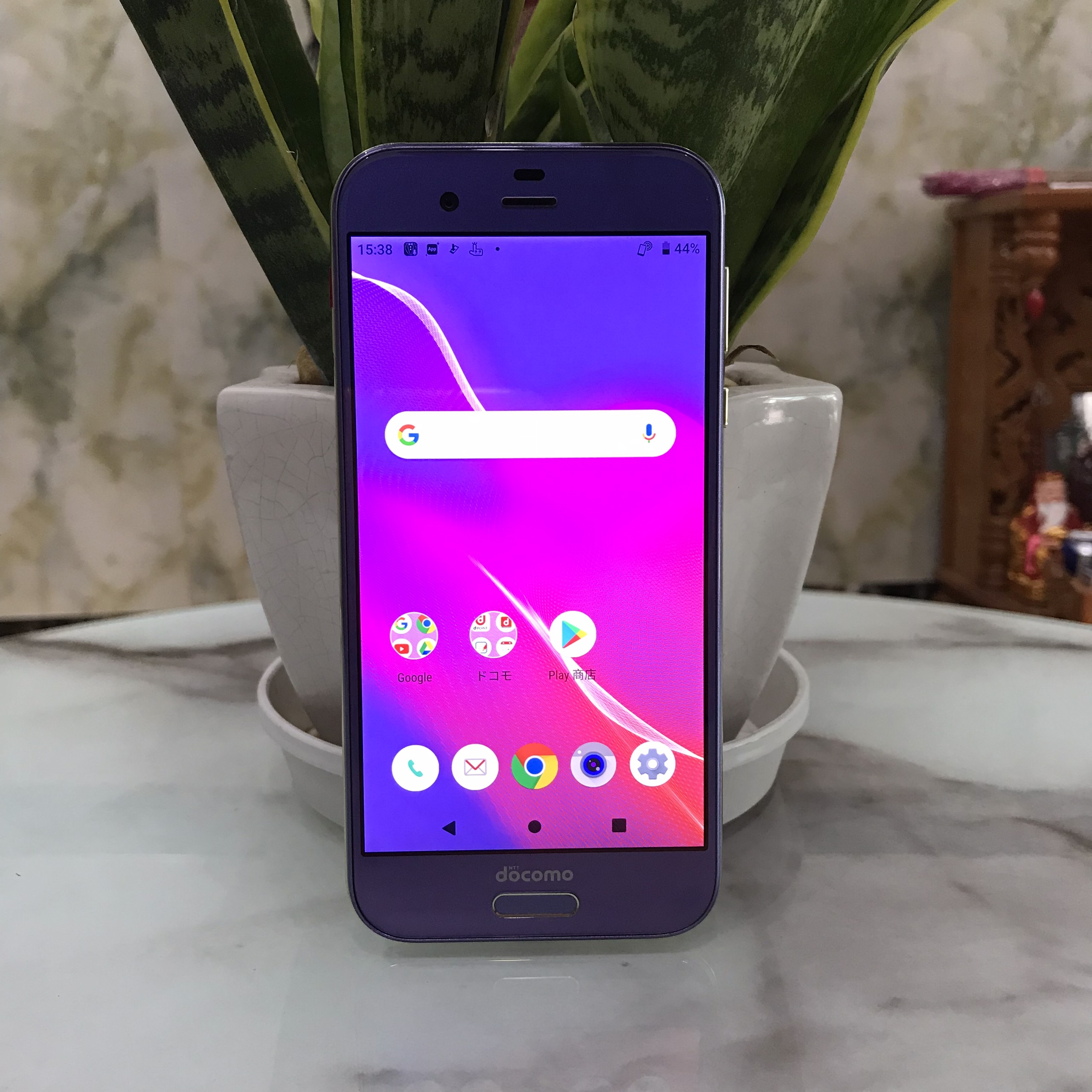 Điện Thoại Sharp Aquos R Shv 39 Chip 835 ram 4/64GB.