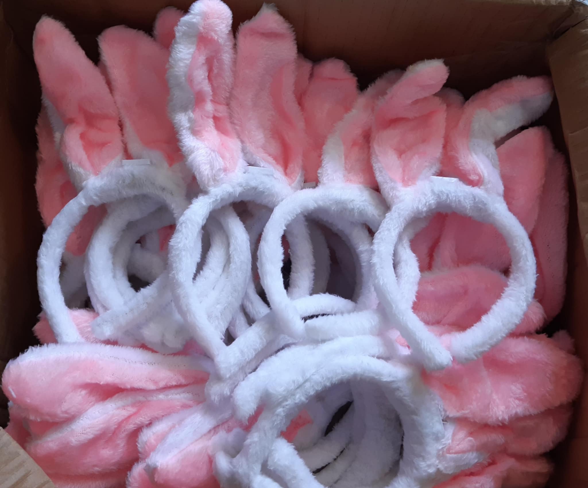 CÀI TÓC  - TAI THỎ PHÁT SÁNG