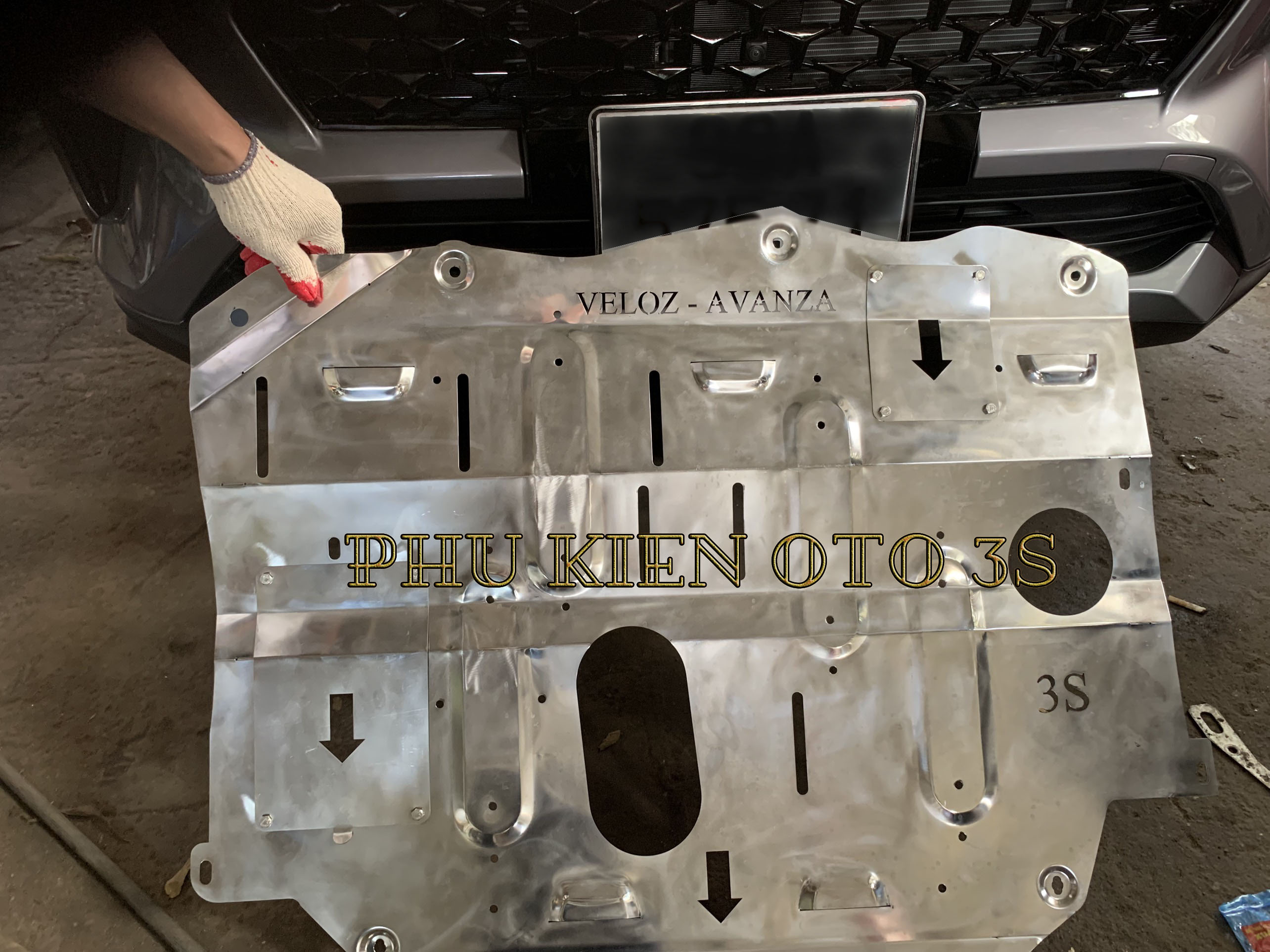 Tấm chắn gầm xe veloz/avanza 2021 - 2022 thép sphc, phiên bản mới ốc inox