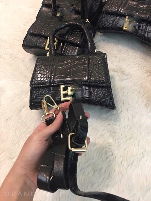 Túi đeo chéo nữ 3Len vân rắn Size 20