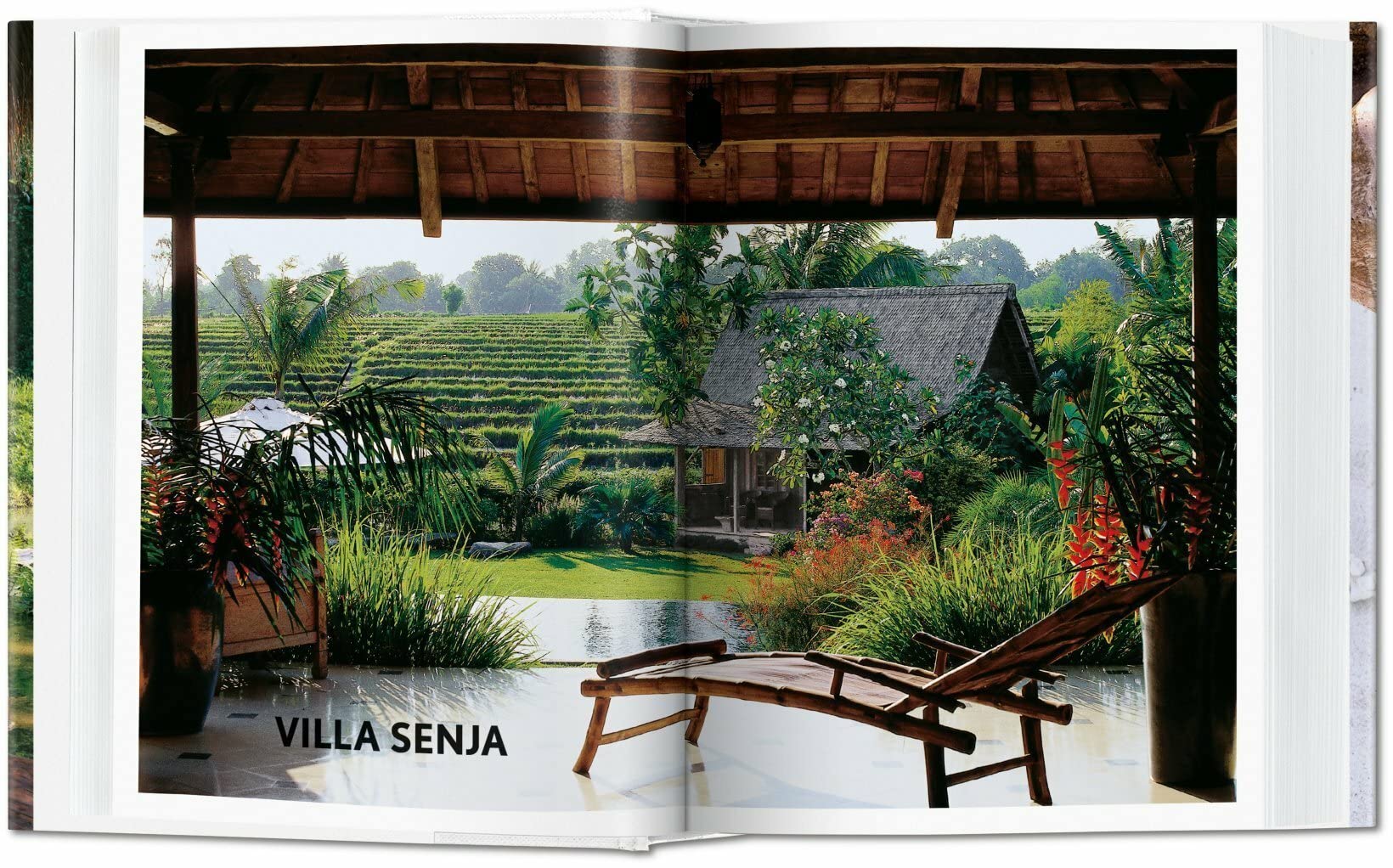 ARTBOOK - SÁCH TIẾNG ANH - Living in Bali. 40th Ed.