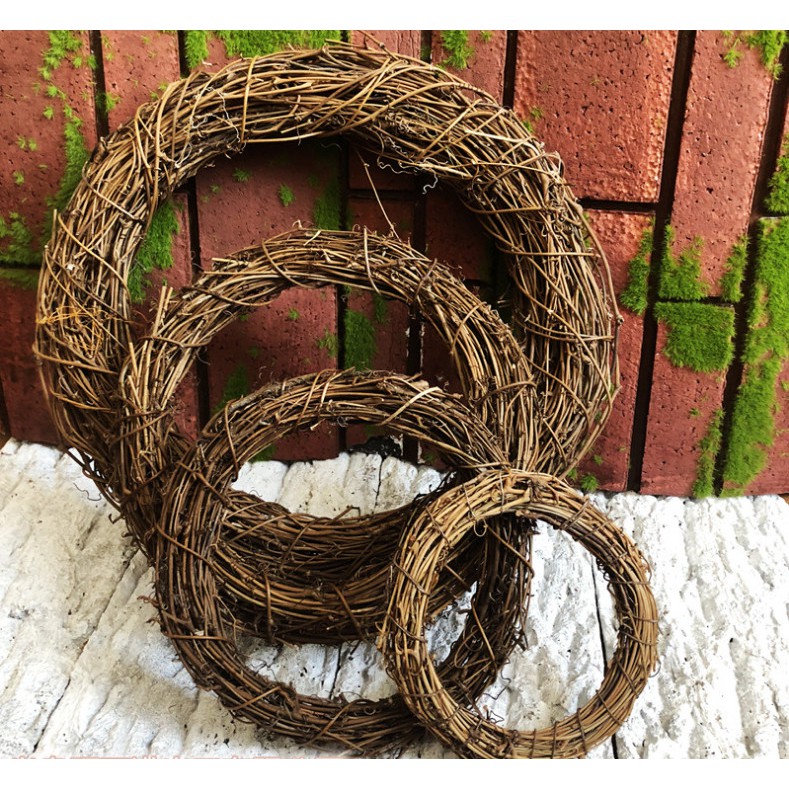 Vòng cỏ bện handmade (nhiều kích thước)