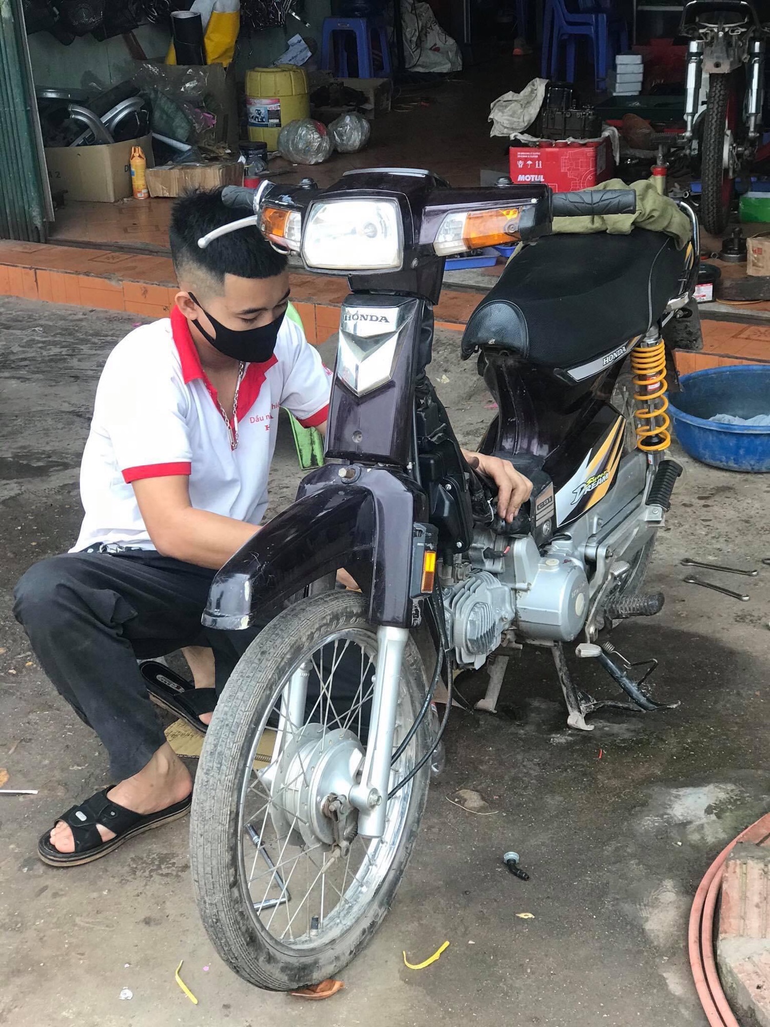 Bộ đầu đèn xe Dream đầu bằng kiểu pha việt