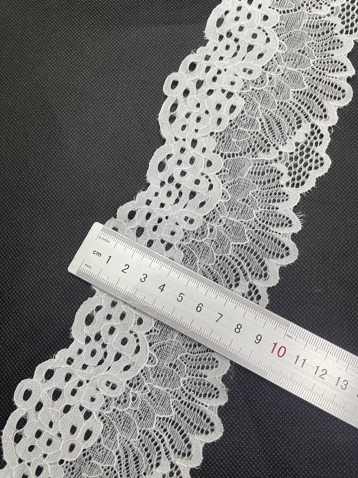 [0073] 1m viền ren co giãn - khổ rộng 9cm