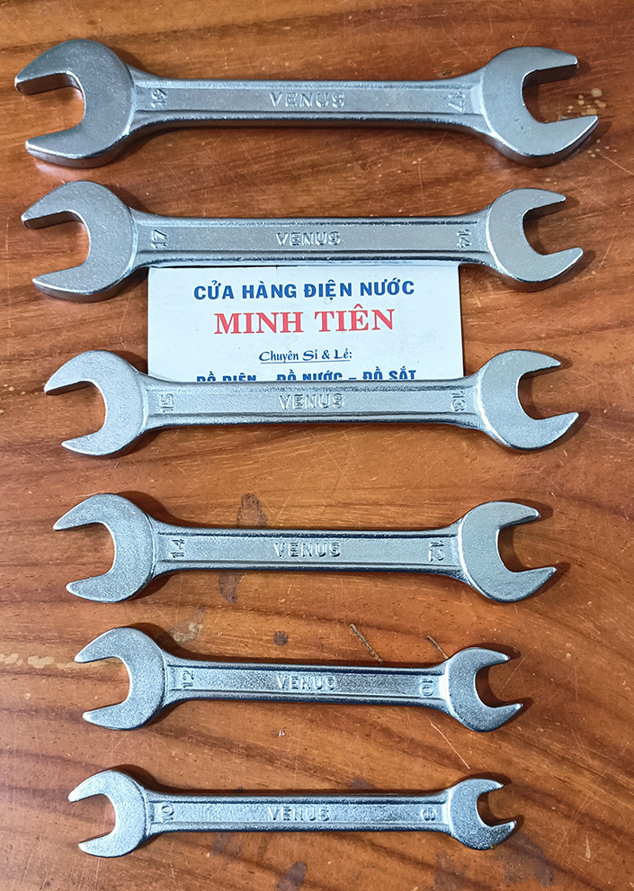 Bộ cờ lê, khóa venus kích thước gồm 6 chiếc với kích thước 8-10, 10-12, 12-14, 13-15, 14-17, 17-19
