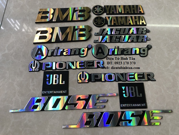 Tem Dán Thùng Loa B3 (Crom Vàng 1 bộ 25k)