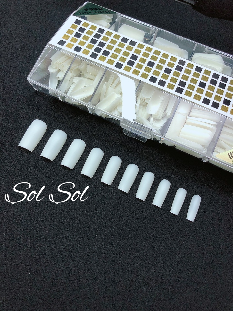 Móng úp lẻ size HSM (40 móng) - phom VUÔNG NHÁM ĐỤC