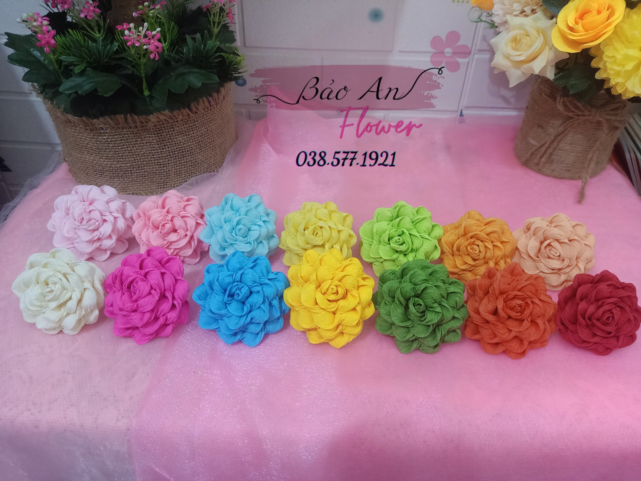 Đầu bông hoa giấy nhún dạng xoắn ngược, hoa handmade nhiều màu