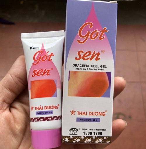 Gót Sen ngừa nứt nẻ gót chân