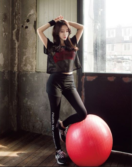 Áo thể thao phối lưới tập yoga, gym