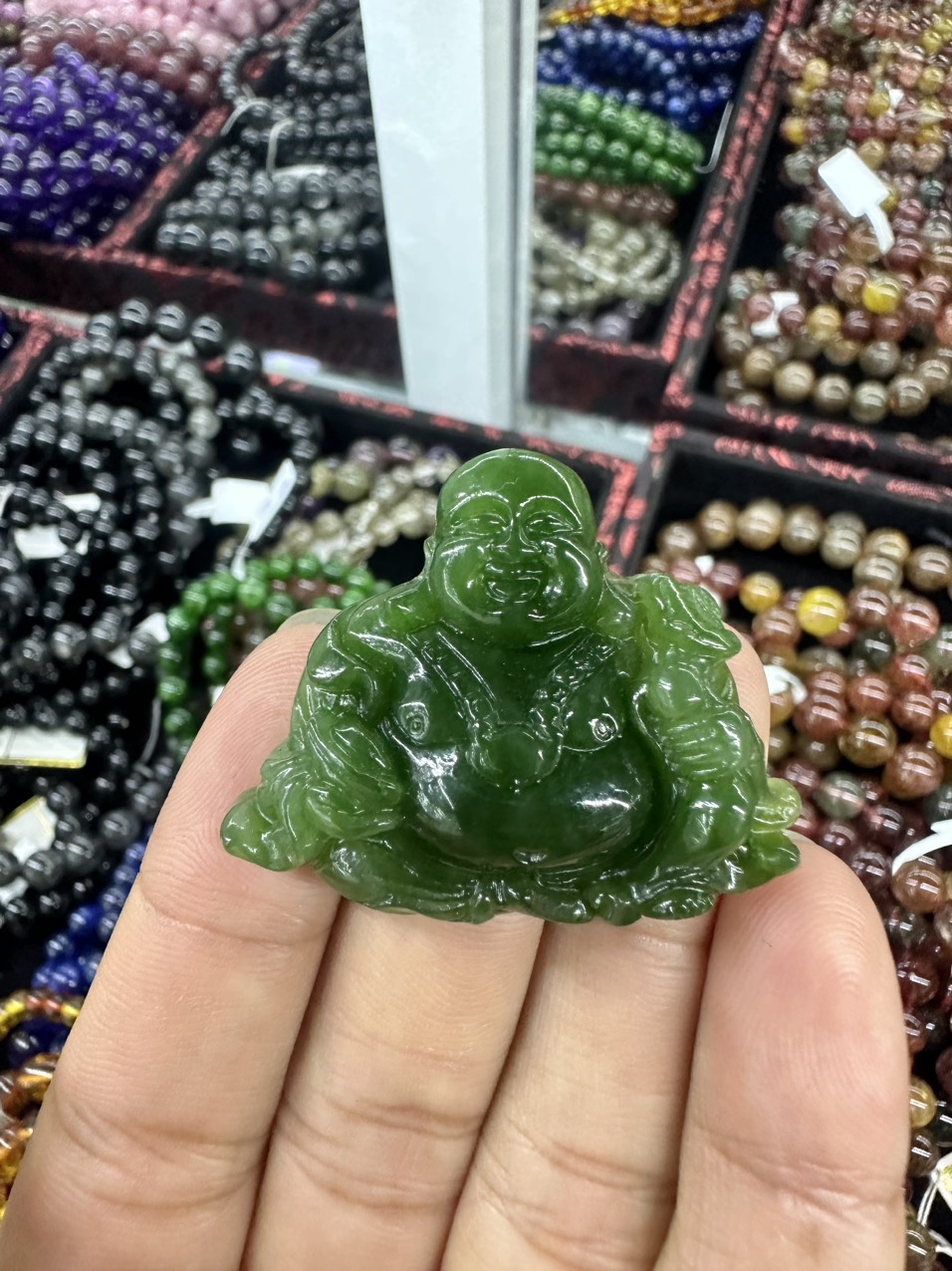 Mặt dây chuyền phật Di Lặc cầm gậy như ý và gánh đào phong thủy đá ngọc bích