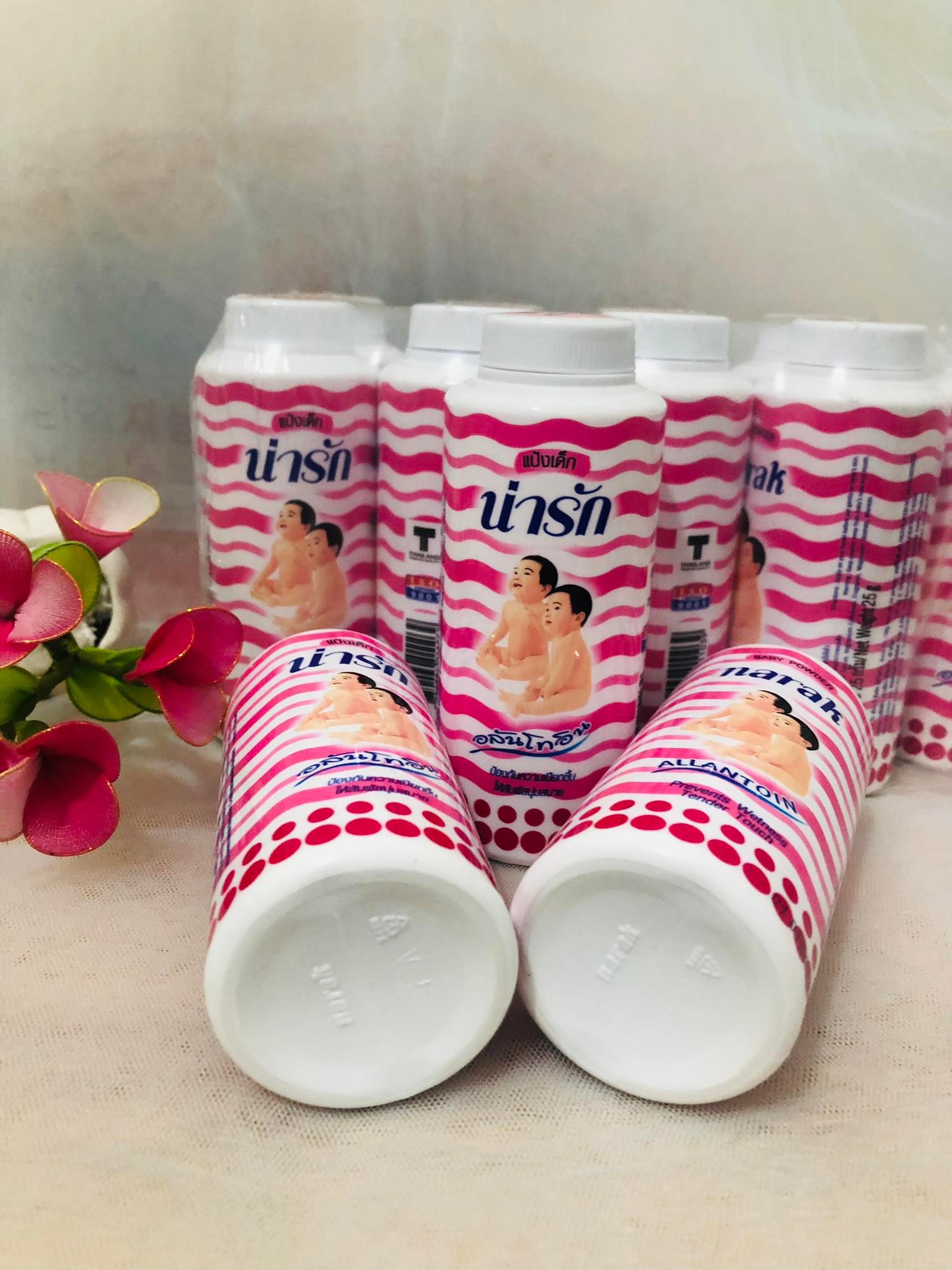 Combo 2 chai Phấn rơm em bé  Narak Thái Lan 25g