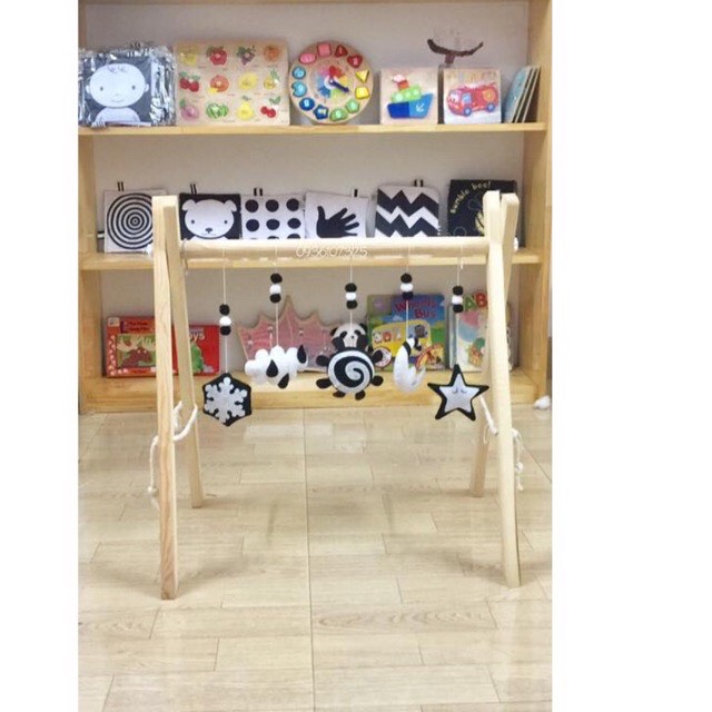 Kệ chữ A handmade cho trẻ sơ sinh