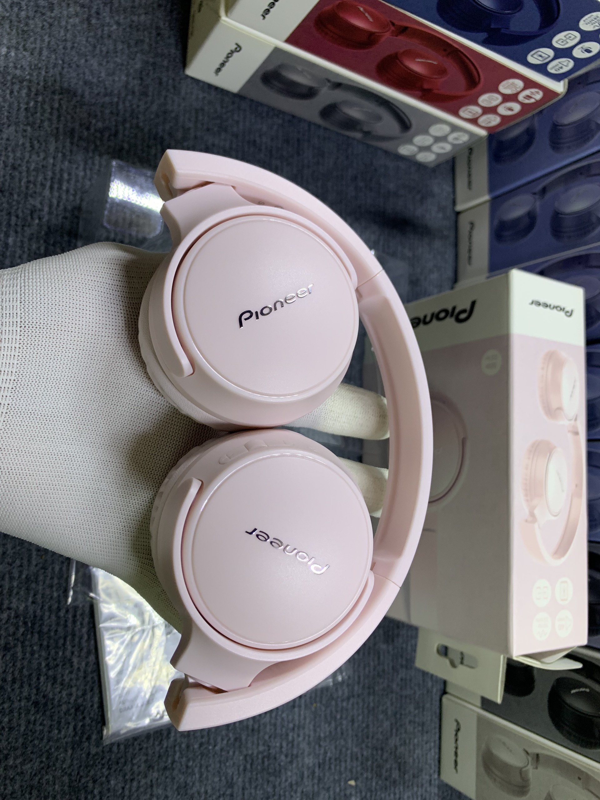 Tai nghe bluetooth PIONEER SE-S3BT siêu thi nhật