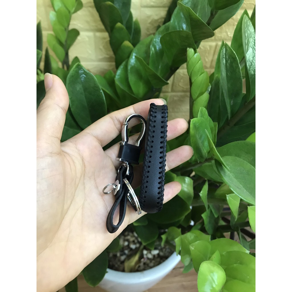 Bao da chìa khóa xe Vinfast Fadil chỉ đỏ