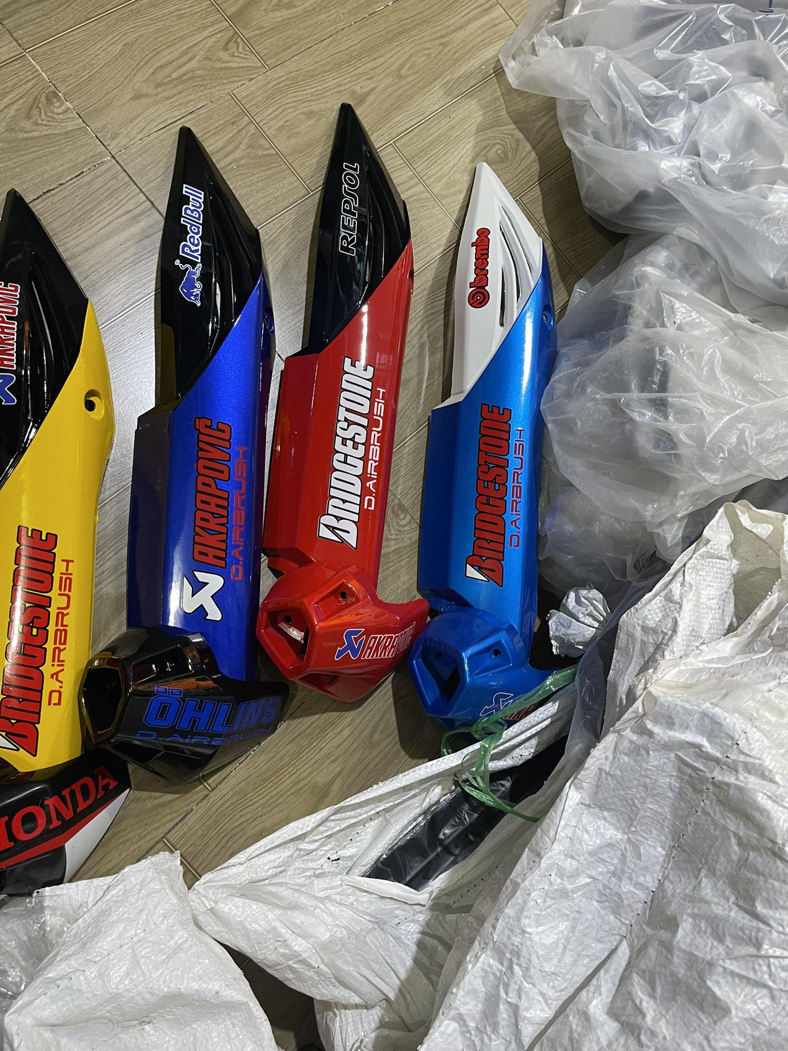 Bộ ốp bô 2 món winner cũ v1 ( đủ màu )