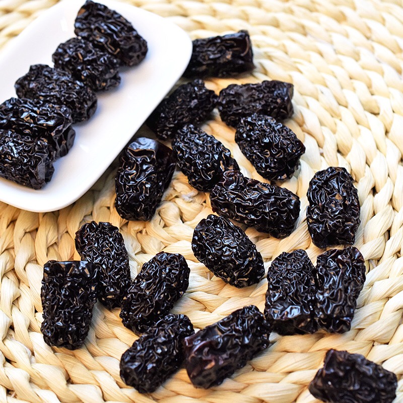 Táo đen 1kg