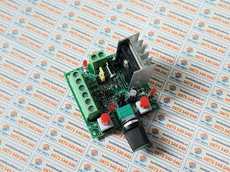 Mạch phát xung điều khiển Servo và Step motor
