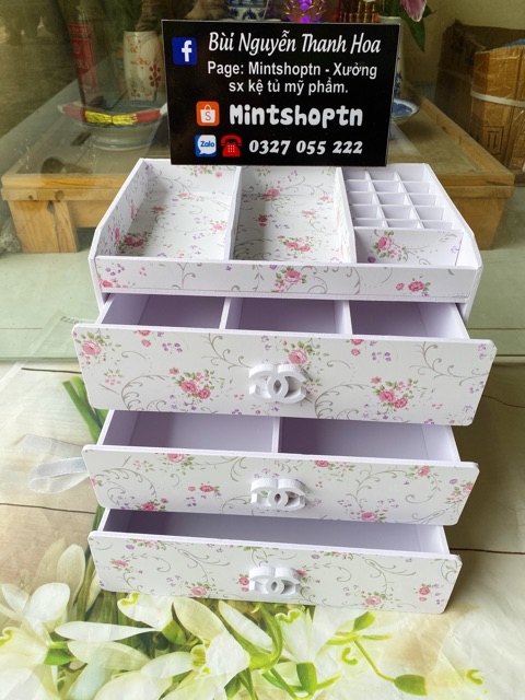 Tủ đựng mỹ phẩm 4 tầng hồng 30cm