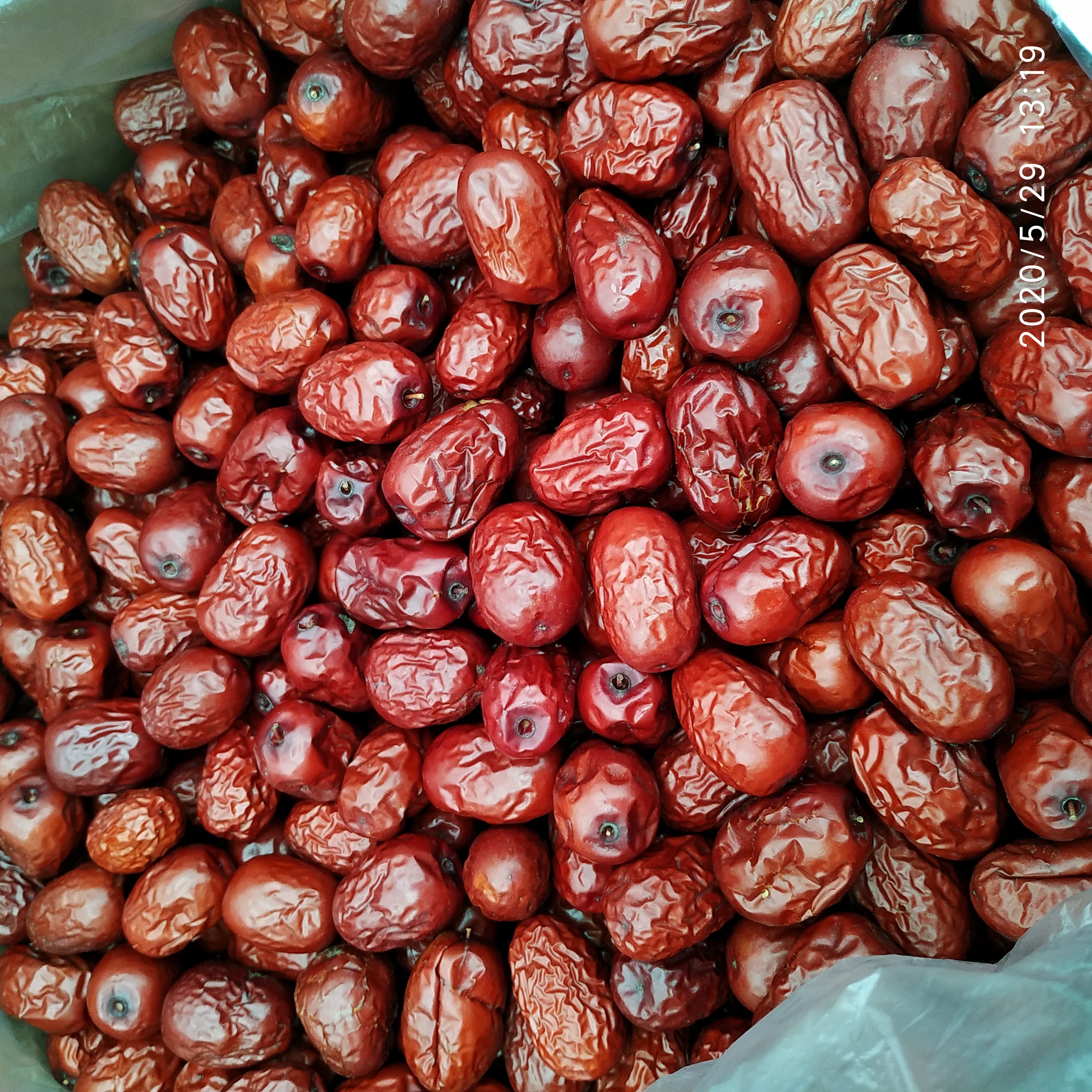 Táo đỏ - 100g - loại nhỏ nấu chè dưỡng nhan, chè sâm bổ lượng hạn, tiềm gà