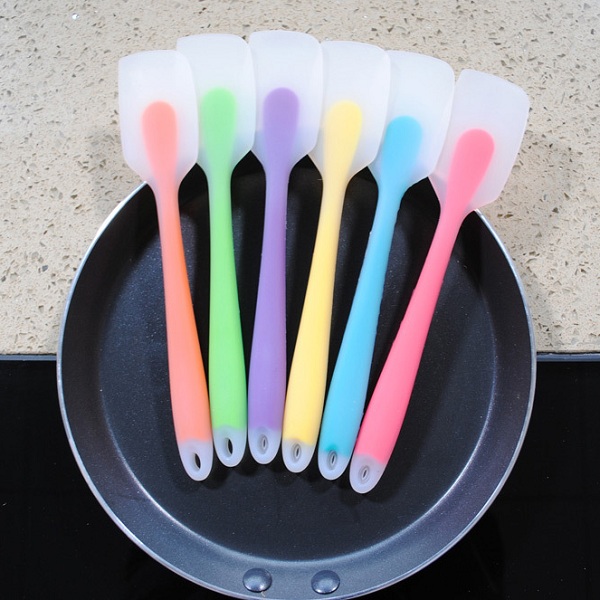 Cây vét bột spatula silicon đúc 28cm (phới silicon) dùng trộn bột, xúc bột, vét bột