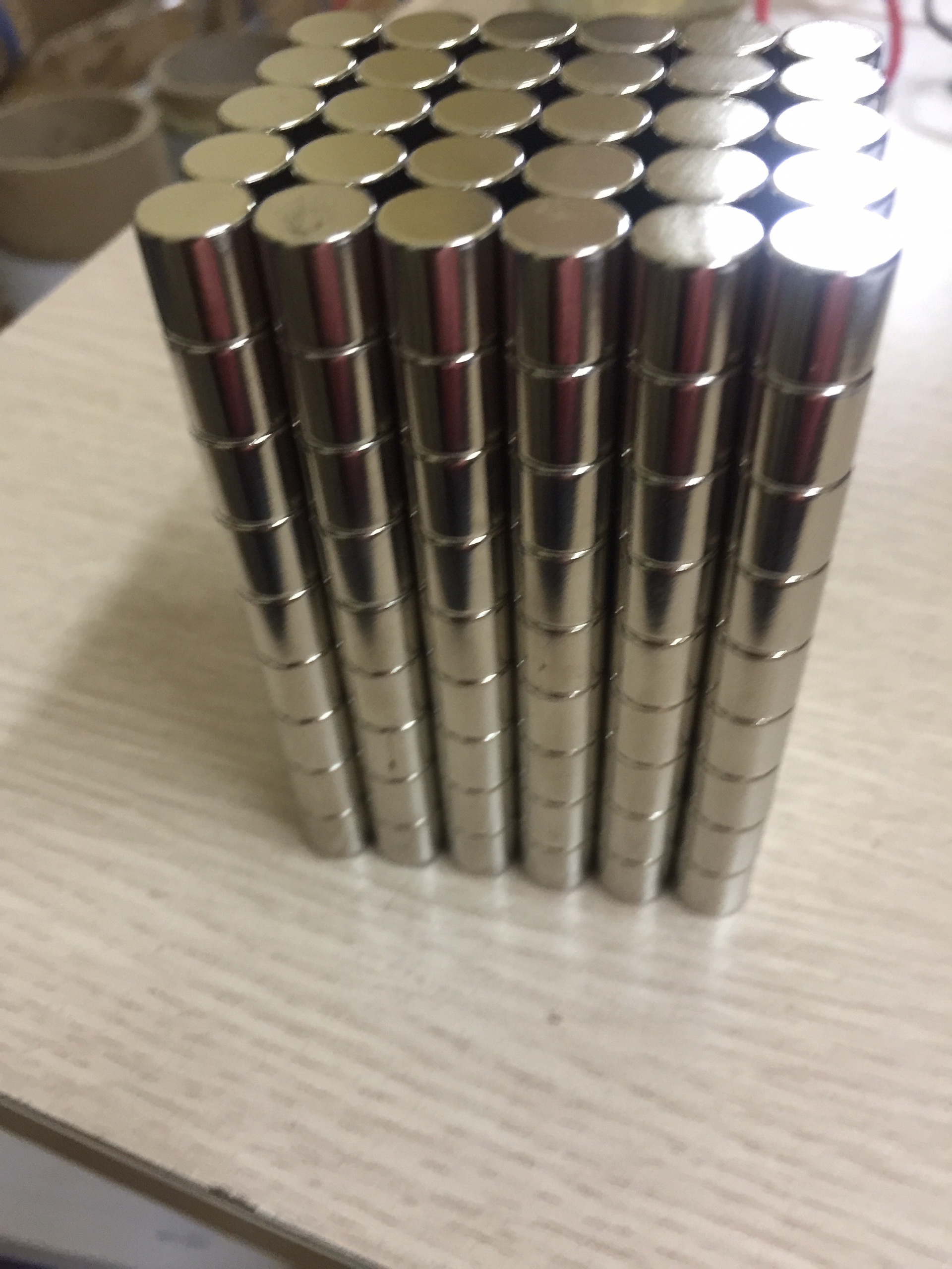 Nam châm viên 10x10mm loại nam châm vĩnh cửu