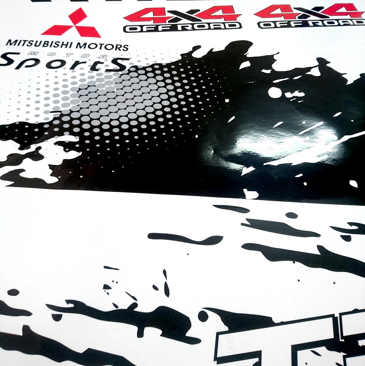 Decal - Tem xe Triton 4x4 2016 - 2019