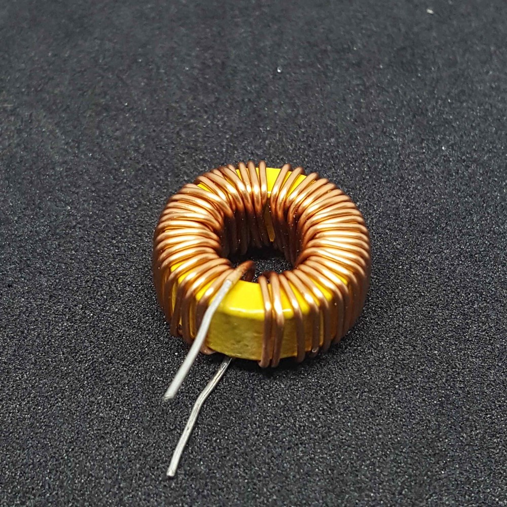 Cuộn cảm xuyến 220uh 3a - 4c23