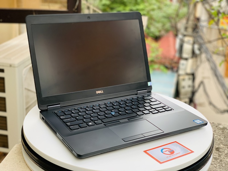 Dell Latitude E5480 siêu vip vga rời (i7 6600U, 8G, 256G, GT 930MX, 14IN FHD) laptop chơi game cơ bản đồ họa