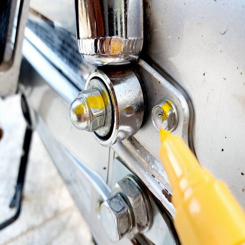 Bút chấm sơn ốc, bút sơn vỏ xe nhiều màu