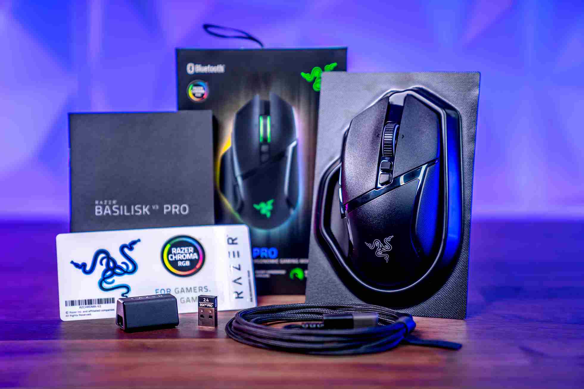Chuột Razer Basilisk V3 Pro + Mouse Dock Pro | Hàng chính hãng