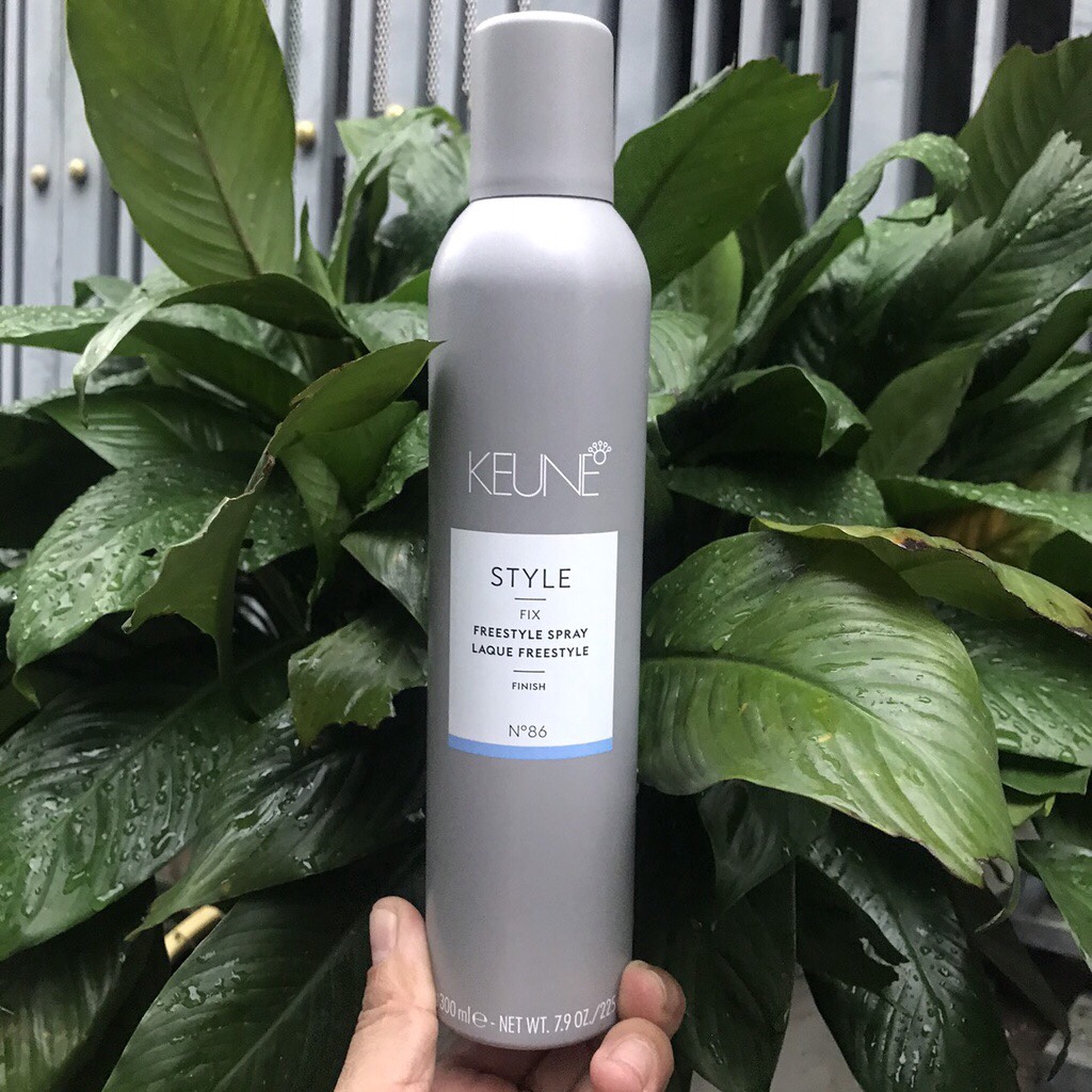 Keo xịt tạo kiểu tóc Keune -Style Freestyle Spray 300ml