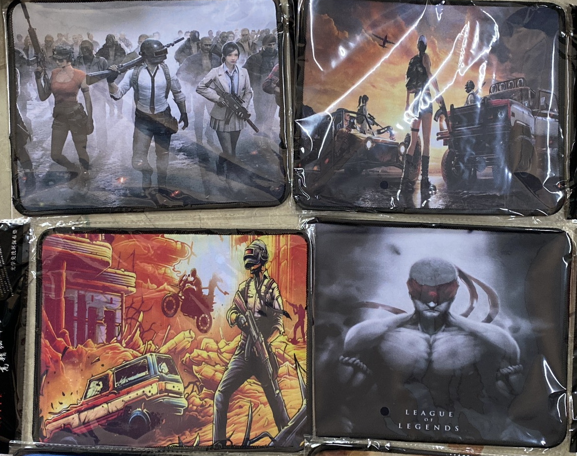 Game Mouse Pad 20 X 25 X 2 Cups (Random Model)