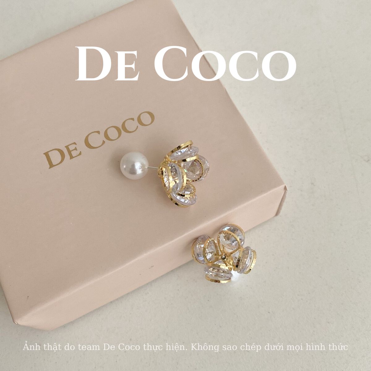 Khuyên tai cánh đá chốt hạt trai De Coco