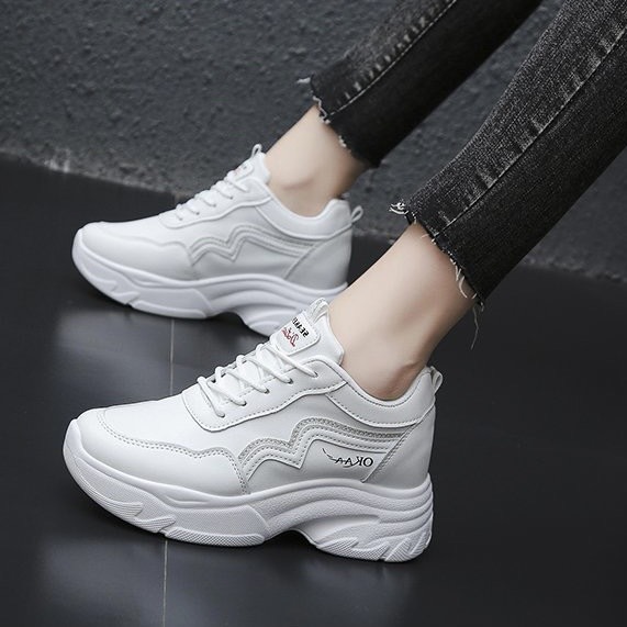 Giày trắng nữ độn đế tăng chiều cao 8cm