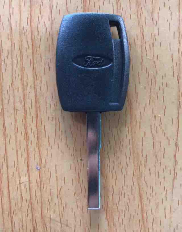 Phôi chìa khoá xe FORD FOCUS hàng thái lan