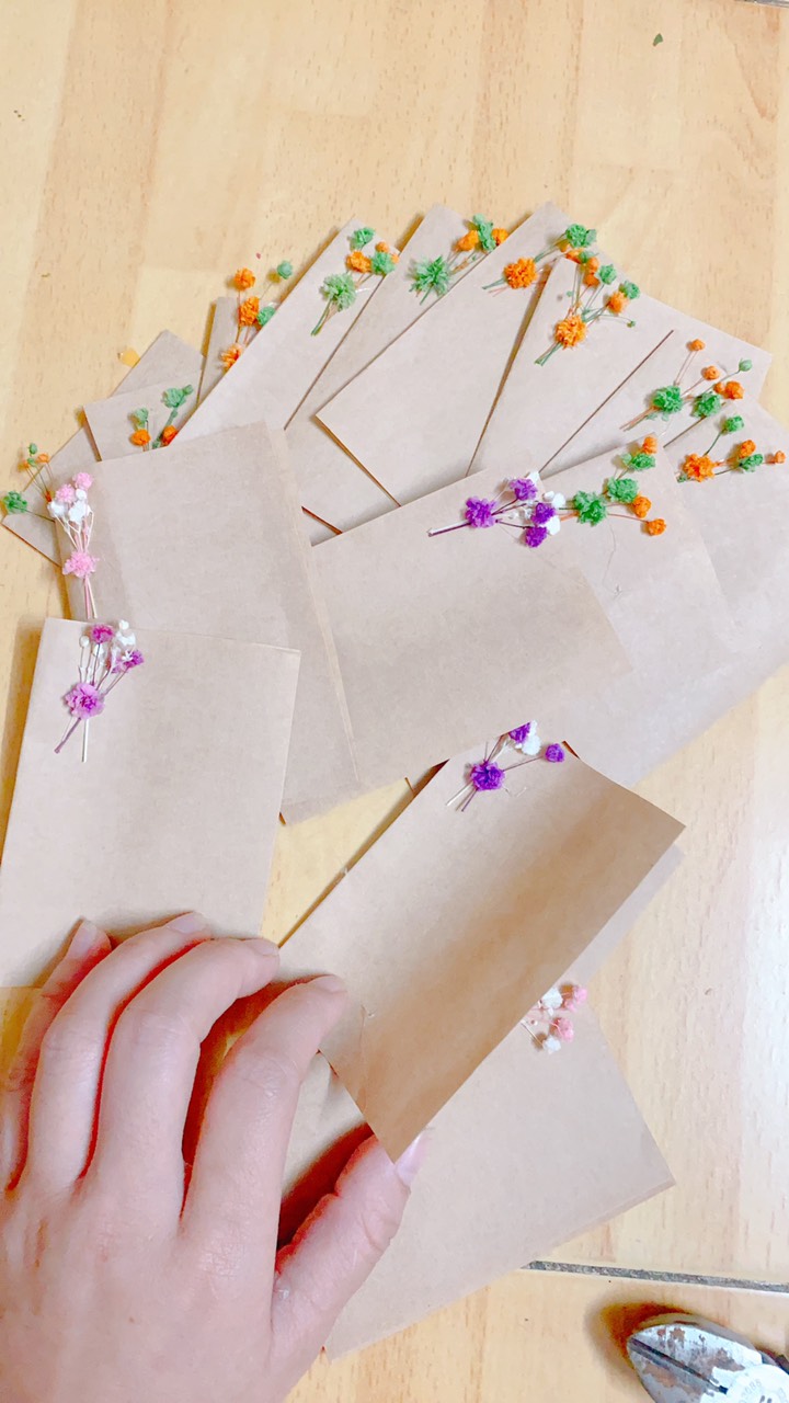 Set 5 thiệp hoa baby khô handmade