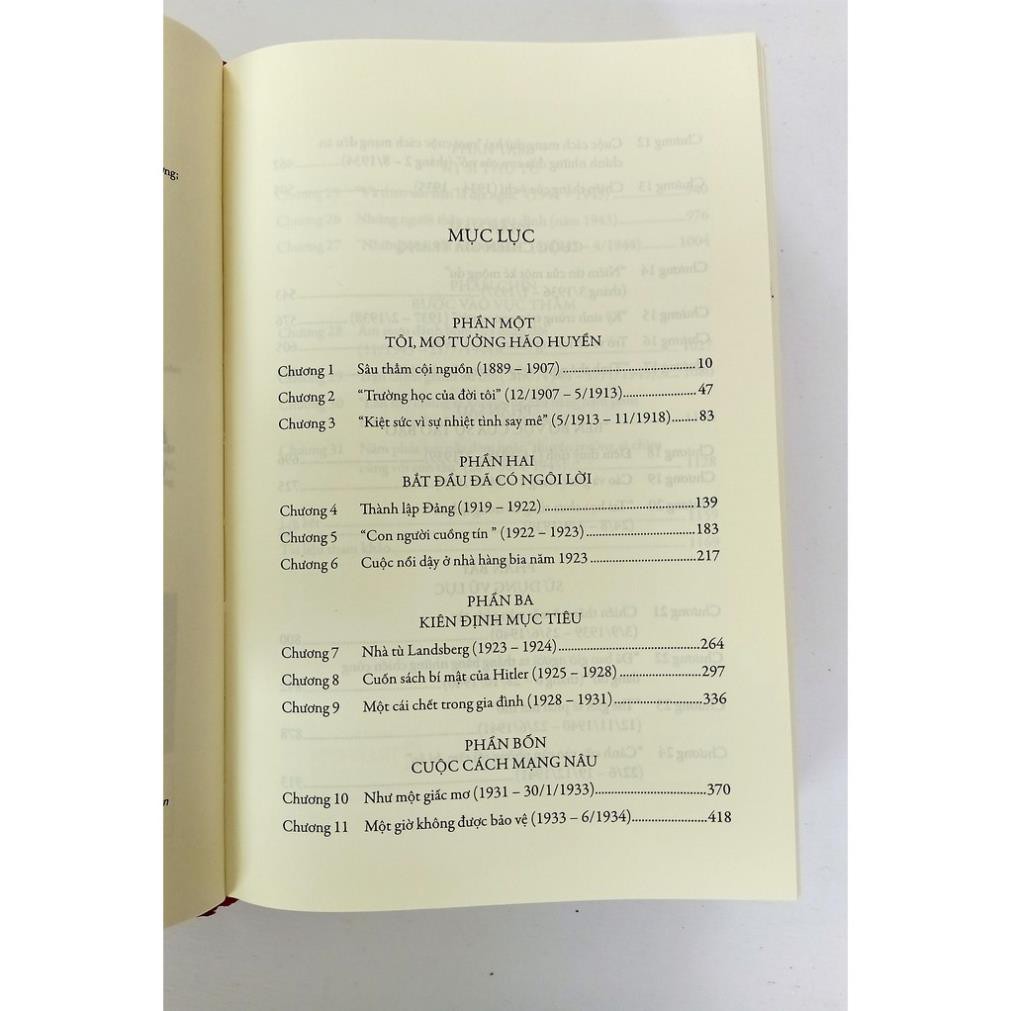 Sách - Adolf Hitler – Chân Dung Một Trùm Phát Xít (Tái Bản 2020) [Alphabooks]
