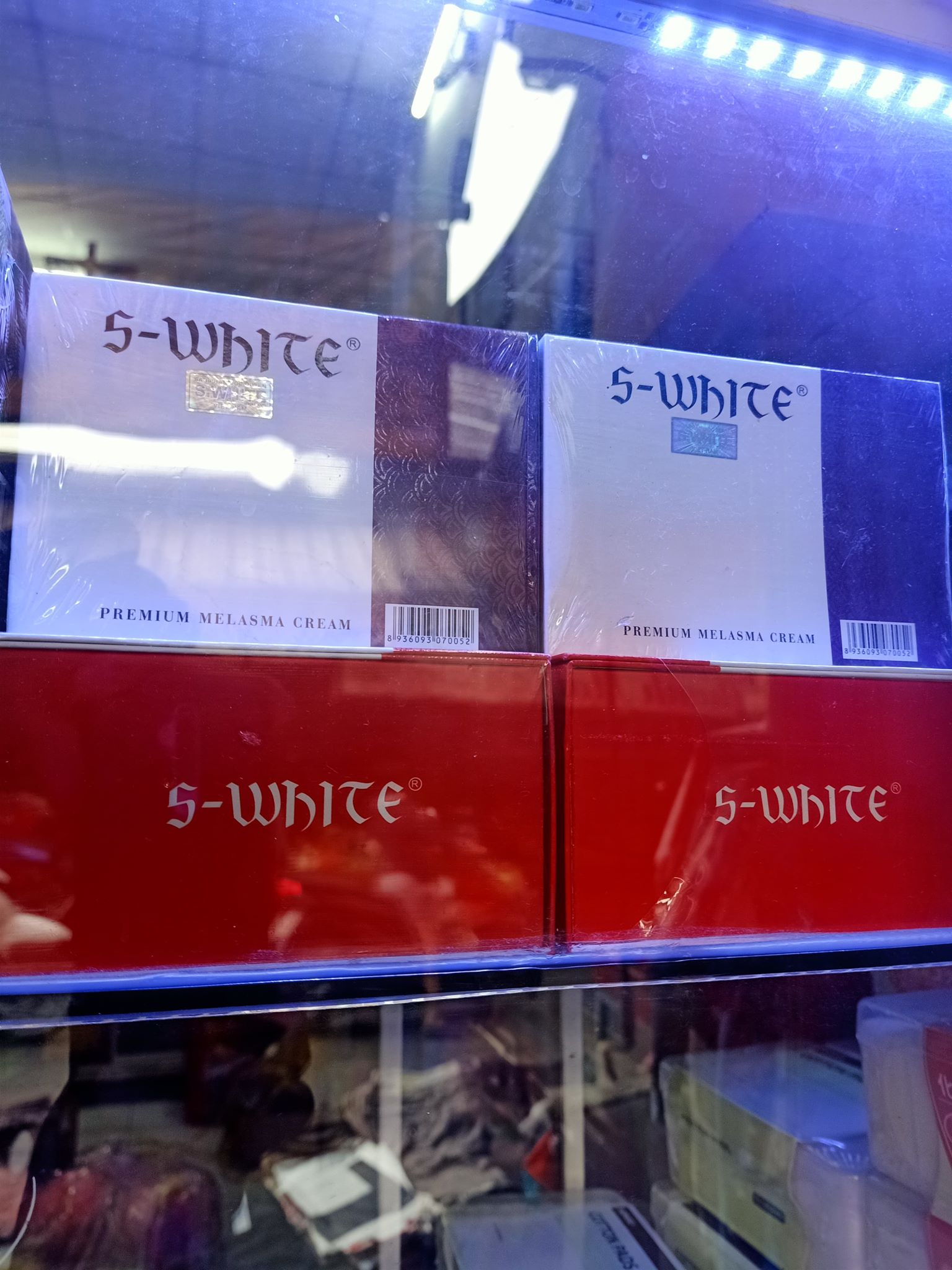 KEM NÁM CAO CẤP SWHITE 25G