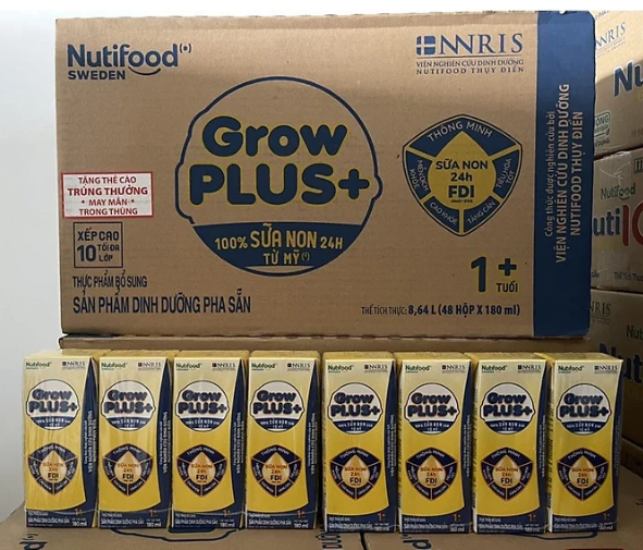 Sữa pha sẵn Nutifood Growplus Vàng - sữa non 180ml (thùng 48 hộp)